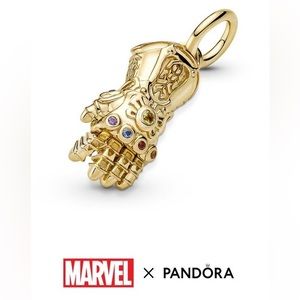Infinity Gauntlet Marvel Pandora Charm